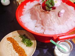 -沸炉重庆老火锅(军事博物馆店)