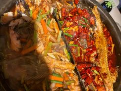 -鸣记脆皮烤鱼·海鲜烤鱼(三八广场店)