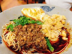 -丁丁猫重庆小面(徐州路店)