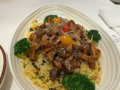 -马克西姆俄罗斯餐厅(通亚街店)