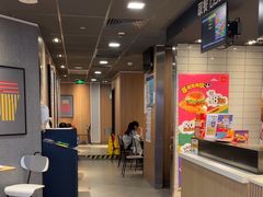 -麦当劳(CP静安店)