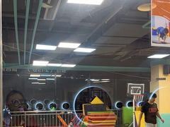 -玩胜青少儿体能(福田侨香中心)