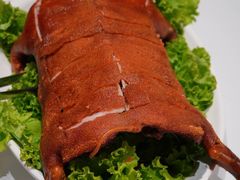 脆皮乳猪-味茂·老船夫1927(东海东路店)