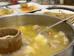 -朴小妹人参鸡汤火锅(长白山万达店)