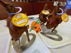 招牌红烧乳鸽-威尼斯西餐厅(东区店)