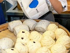 -李与白包子铺(桐梓林店)