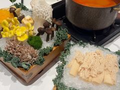 -若蘭慈·无国界素食料理(欢乐海岸店)