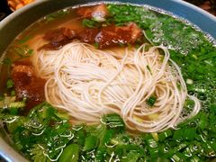 -臻老板牛肉面(光华路SOHO店)