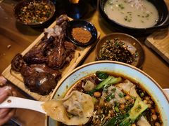 -重庆石磨豆花庄(乔庄店)