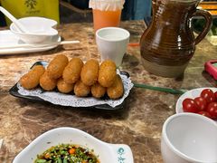 -老福耶小草帽石锅鱼(奥体店)