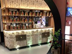 -呷哺呷哺(万达新世界店)