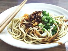 招牌热干面-德泓面馆(颐高店)