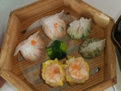 -鹿鸣酒家(越秀店)