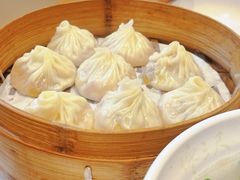 -馋三尺蟹粉小笼(人民广场店)