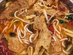 -红鼻子桂林米粉(金唐新光界店)