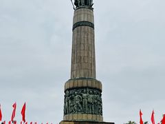 -人民防洪胜利纪念塔