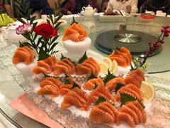 -御满江海鲜酒家(洛溪新城店)