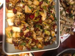 -小鱼儿海鲜港(新村十区店)