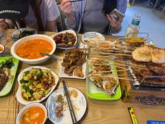 -烤满分·东北烧烤(首经贸店)