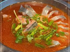 -野山舂·贵州现舂酸汤牛肉(鸿通城店)