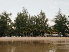 -卡马拉海滩