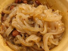 刮凉粉-东排食堂长沙小吃大排档(五一广场店)