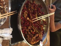蛙蛙叫干锅年代(东直门簋街店)-蛙蛙叫干锅年代(簋街总店)