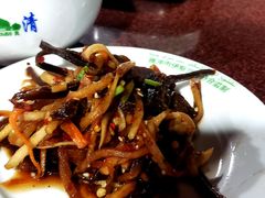 -朝伟清真铜瓢牛肉馆(三十年老·店)
