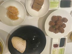 -贝勒爷·酥不腻烤鸭