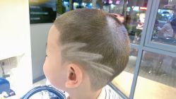 -PE SALON