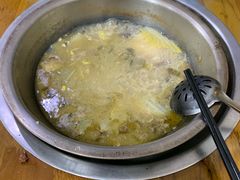 -泸州酸菜豆花火锅川师店