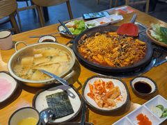 -红辣椒八爪鱼特色韩国料理专门店(远景路旗舰店)