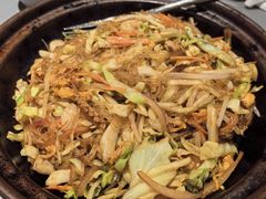 温州海鲜炒粉丝-桂满陇·蟹黄小笼汤包(中山公园店)