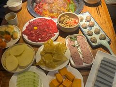 -城墙拐拐火锅(三峡广场黑金冠店)