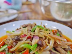 泡椒鸡杂-弓虽昌焖烧鸡(大竹林店)