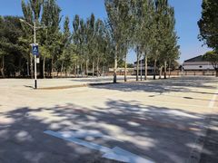 -圆明园停车场