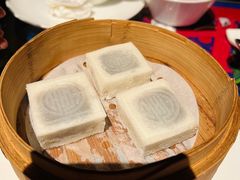 传统豆沙方糕-上海滩餐厅(BFC外滩金融中心店)