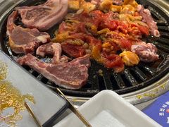 -金会长自助海鲜·烤肉(人民广场店)