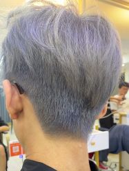 -IU潮牌·SALON