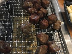 雪花肉粒-肉甲韩国木炭烤肉(新壹街1店)
