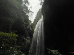 -龙水峡地缝景区