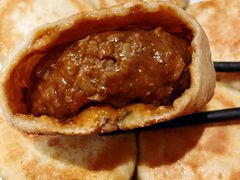 -清真吴记门钉肉饼·喜多利