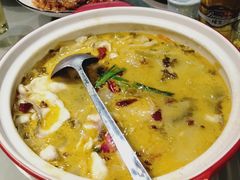 -嘉厨小馆(宜山路店)