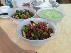 -红色湘菜馆(春风店)