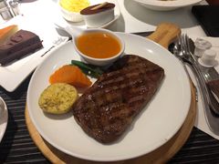 -斗牛士牛排餐厅(嘉里汇店)