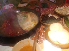 -赵美丽·重庆社区火锅·直营店(火车东站·中豪国际店)