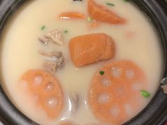 湖藕炖排骨-潇湘甲鱼村(清河店)