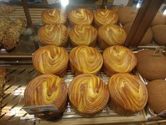 -昆明冠生园·蛋糕·面包(南强街店)