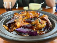 -胡子饮食店