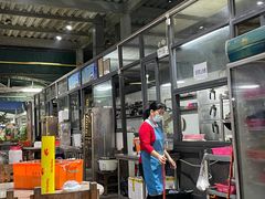 -四川小胡子海鲜(丁村万人海鲜广场店)